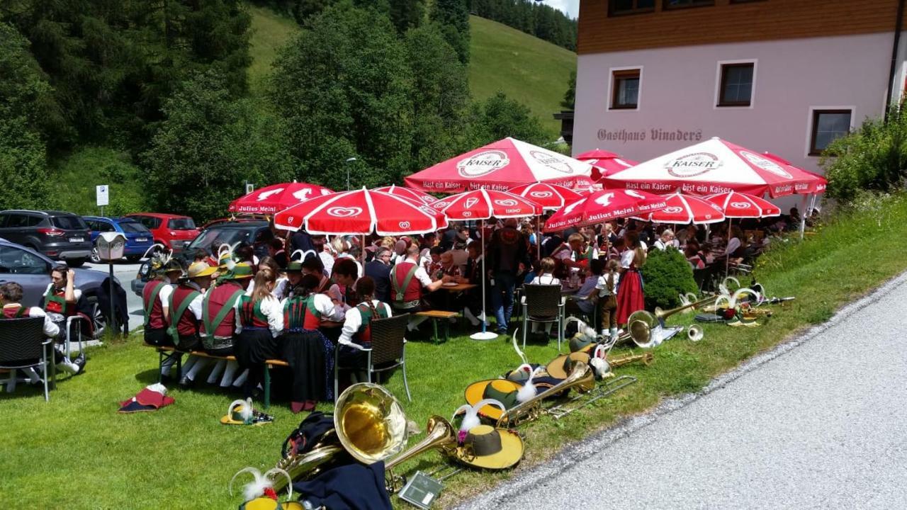 Gasthaus Vinaders Gries Buitenkant foto