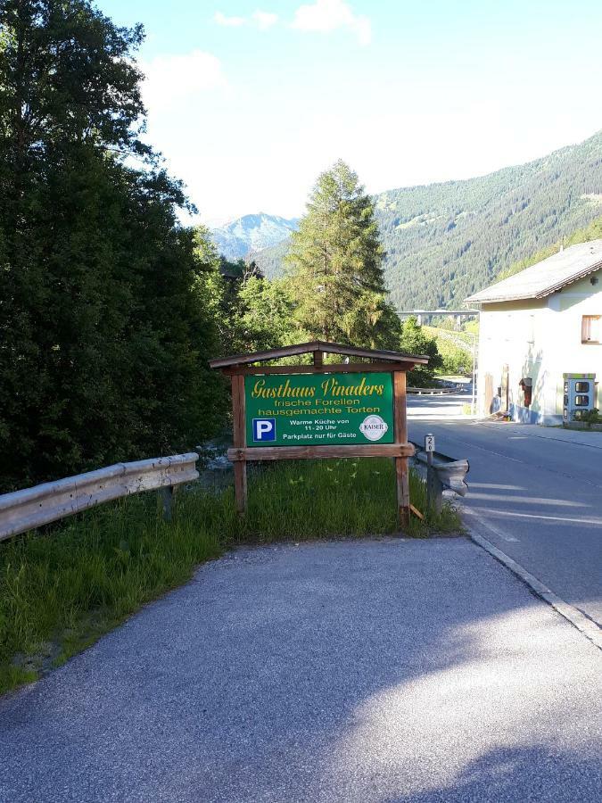 Gasthaus Vinaders Gries Buitenkant foto